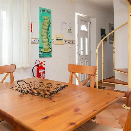 Villa Apartamento Joana Vasconcelos, Ocean View & Pool - Pata Da Gaivota *