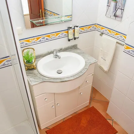 Villa Joana Vasconcelos, Ocean View & Pool - Pata Da Gaivota *