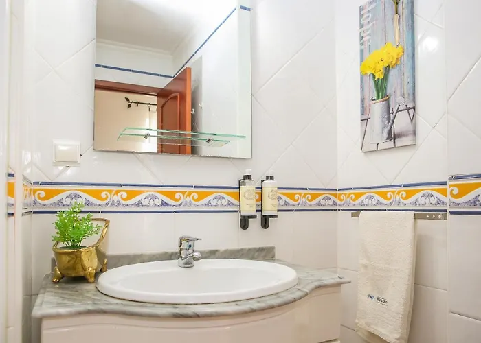 Joana Vasconcelos, Ocean View & Pool - Pata Da Gaivota Lourinhã